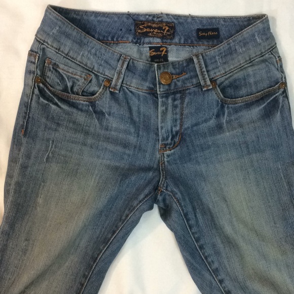 Last Chance!! Seven7 Sexy Flare distressed jeans - Picture 2 of 7